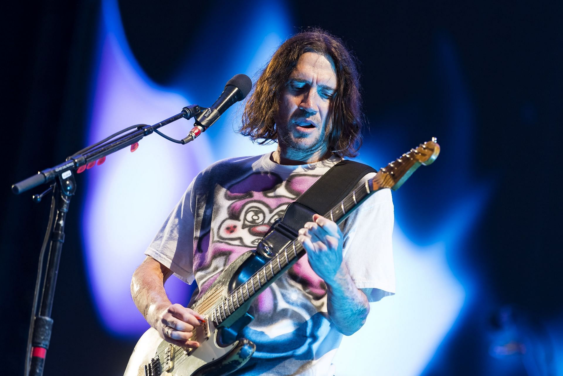 John Frusciante of the Red Hot Chili Peppers (Image via Getty)